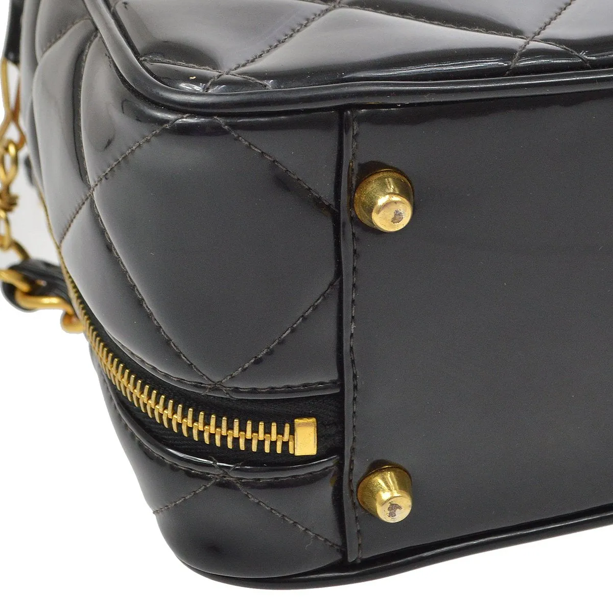 CHANEL 1994-1996 Black Patent Leather Quilted 2way Bag Medium AK38569i