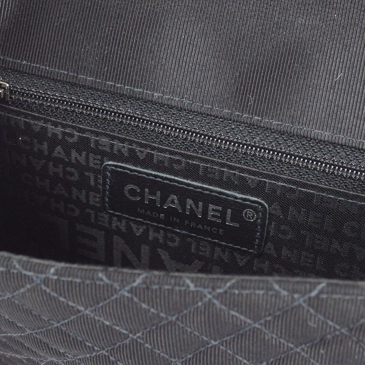 CHANEL * 2005 Emblem Shoulder Bag Mini Black Canvas 57507