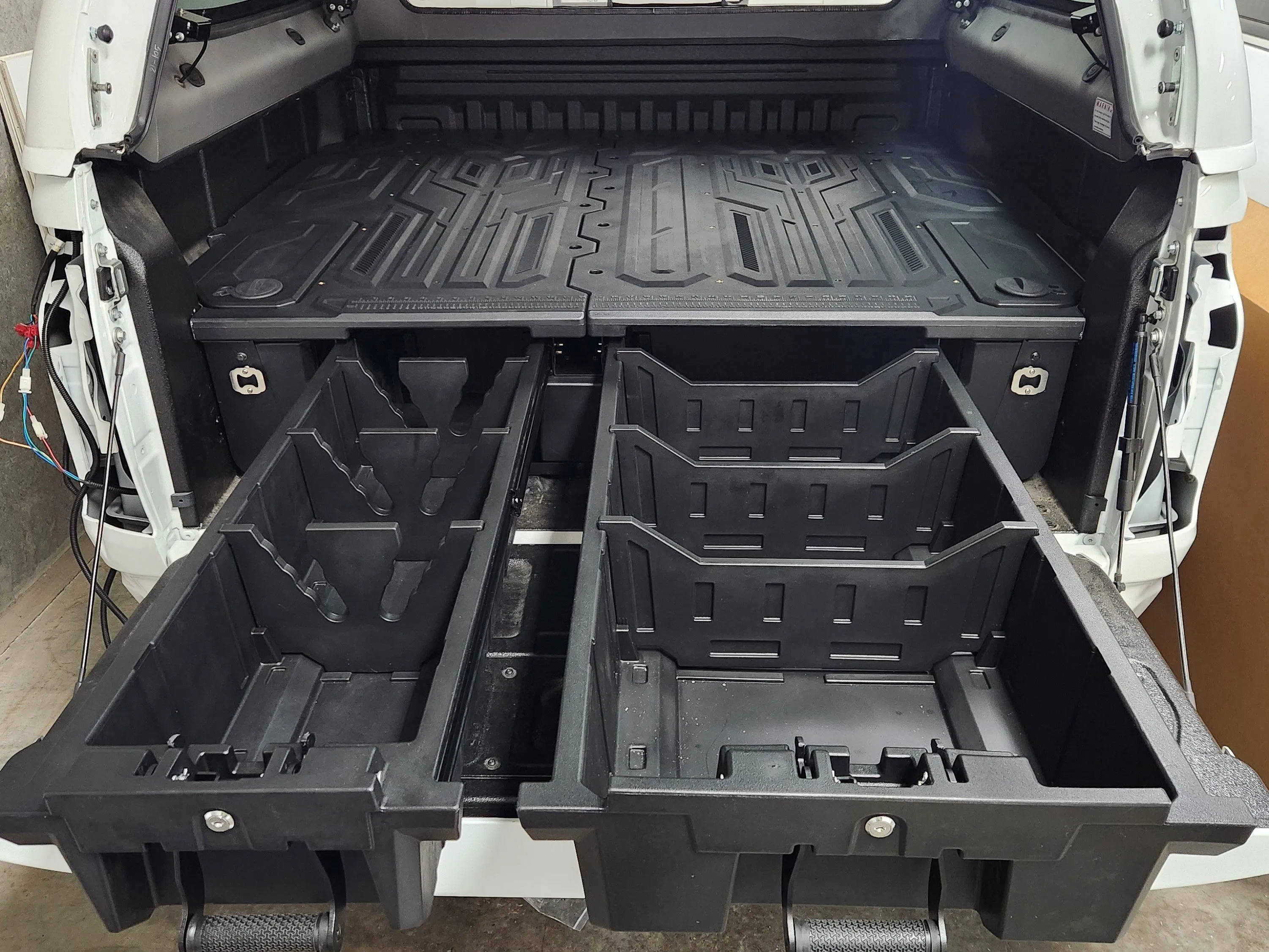 Mazda BT50 DC 2021  Weatherproof Drawer System